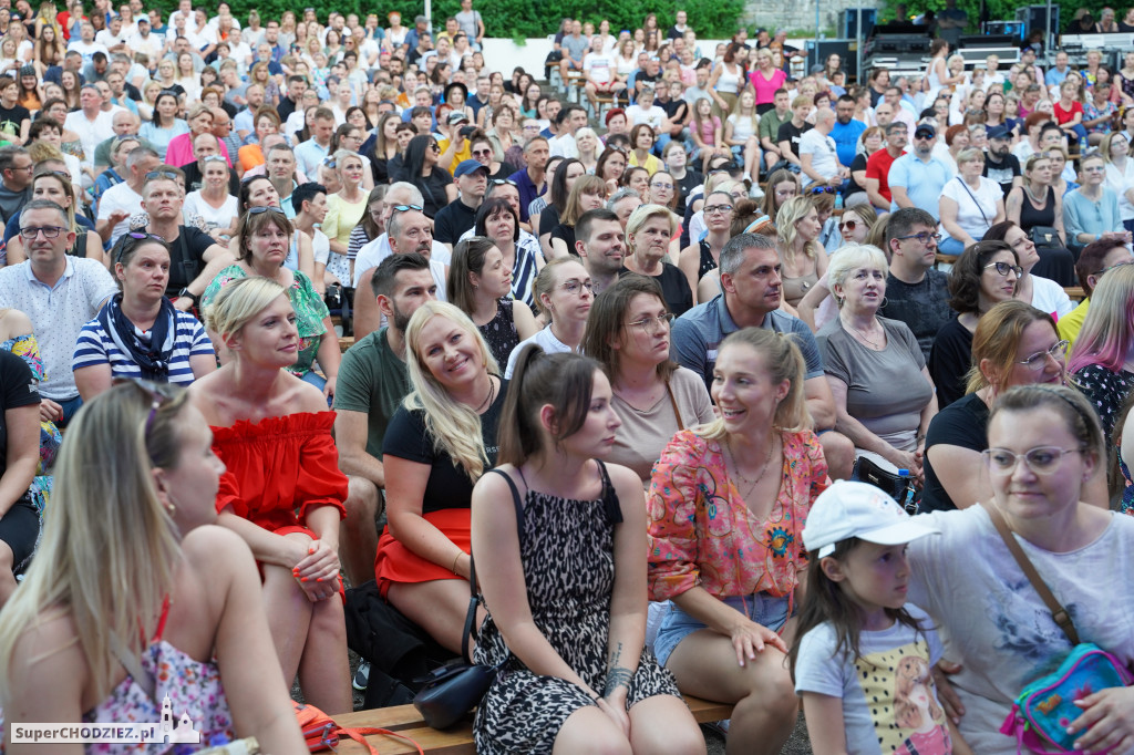 Koncert Ani Dąbrowskiej i Darii Zawiałow