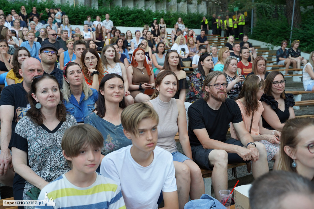 Koncert Ani Dąbrowskiej i Darii Zawiałow