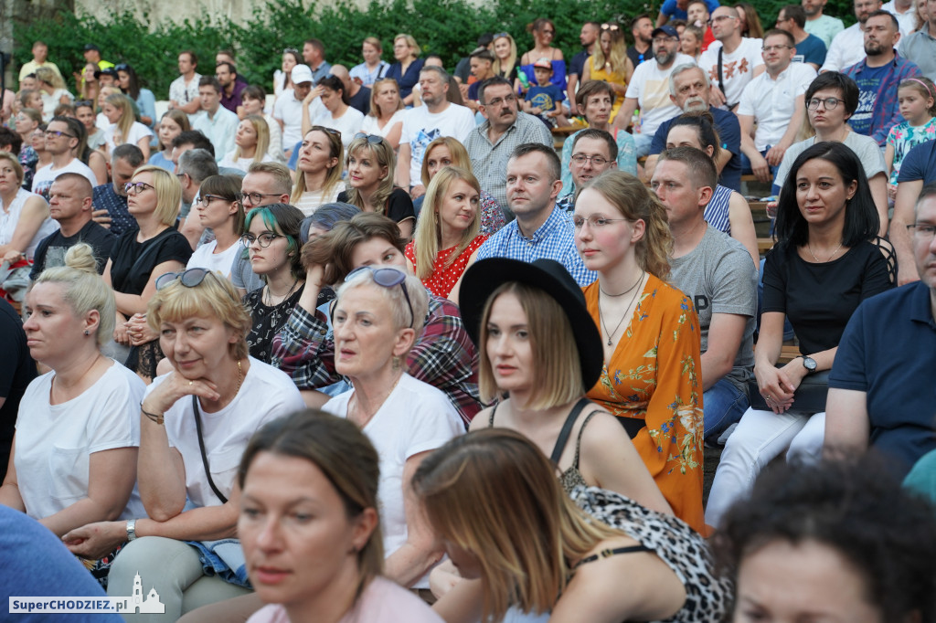 Koncert Ani Dąbrowskiej i Darii Zawiałow