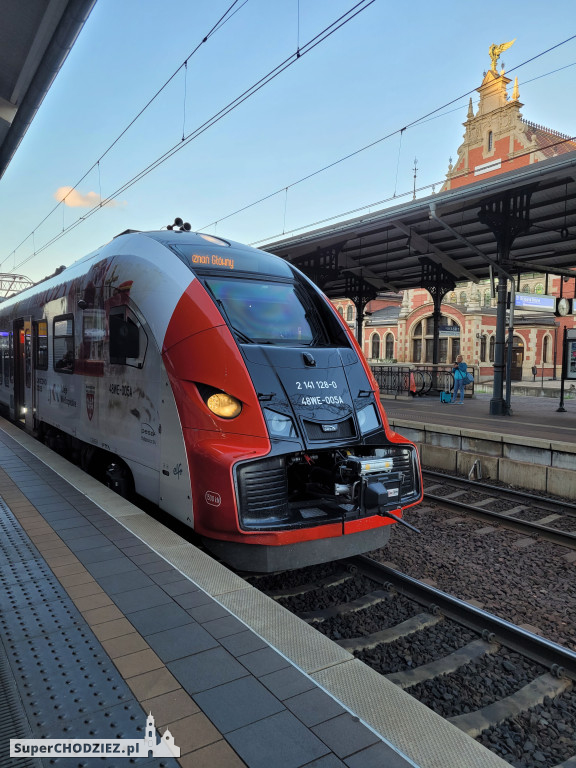 Nowe pojazdy, rozstrzygniecie konkursu „Pociąg do sztuki” oraz Targi TRAKO.