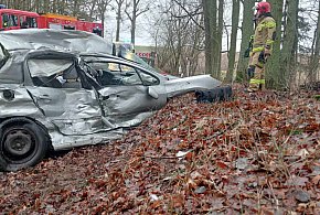 Tragiczny wypadek na drodze Rataje - Piertonki. 2 osoby nie żyją-6459