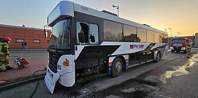 Pożar autobusu na ulicy Paderewskiego w Chodzieży-10527