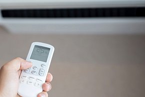 Chłodzisz się klimatyzacją? Oto, co najczęściej robią źle Polacy-11812