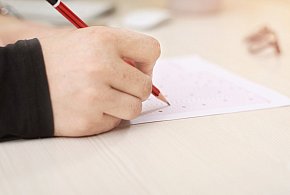 To zaważy na przyjęciu do szkoły średniej. Uczniowie już liczą punkty-11824