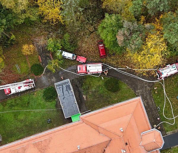 Ćwiczenia strażaków w chodzieskim szpitalu. Była ewakuacja pacjentów.-12668